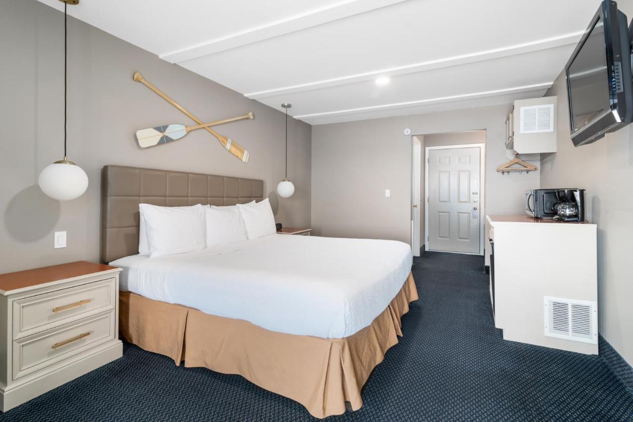 Clearwater Lakeshore Motel แมคคินอซิตี้ ภายนอก รูปภาพ