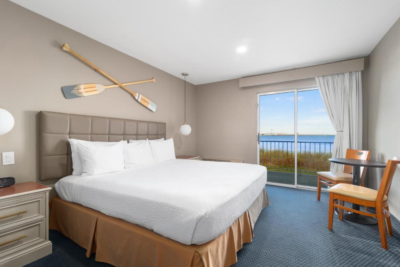 Clearwater Lakeshore Motel แมคคินอซิตี้ ภายนอก รูปภาพ