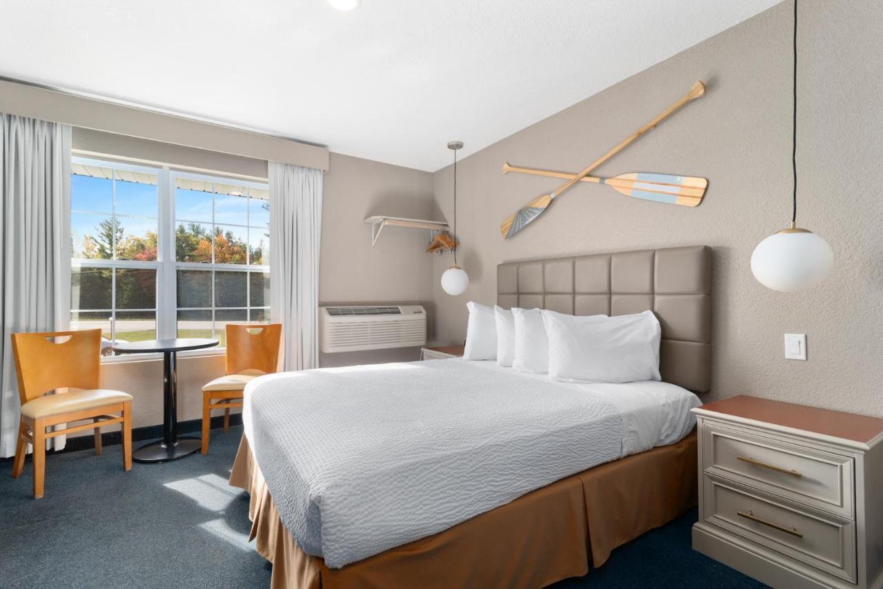 Clearwater Lakeshore Motel แมคคินอซิตี้ ภายนอก รูปภาพ