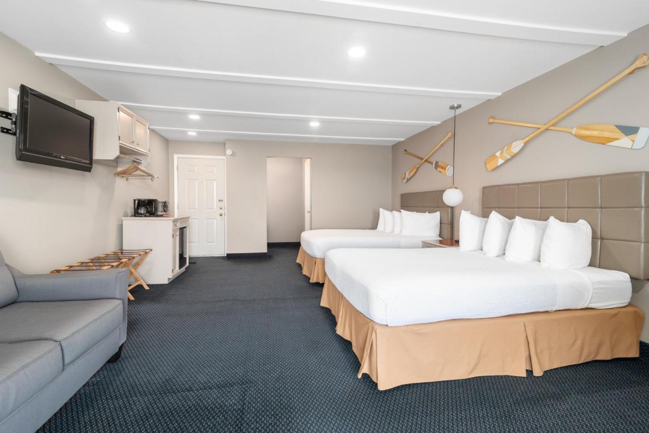 Clearwater Lakeshore Motel แมคคินอซิตี้ ภายนอก รูปภาพ