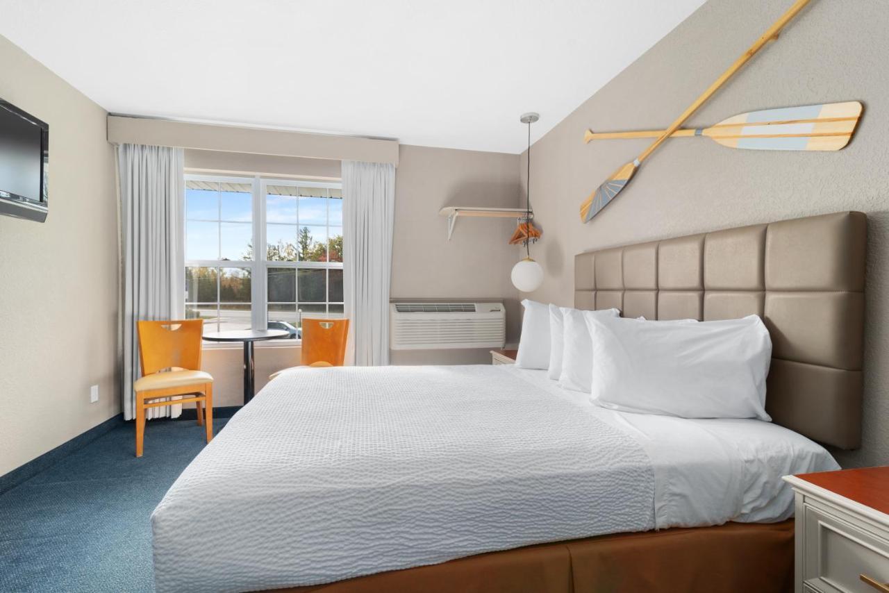 Clearwater Lakeshore Motel แมคคินอซิตี้ ภายนอก รูปภาพ